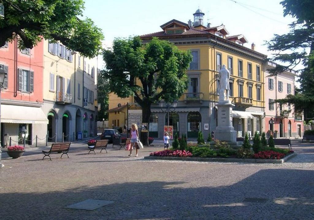 Il Pontile - Historic Center By Villavistalago Bellano Oda fotoğraf